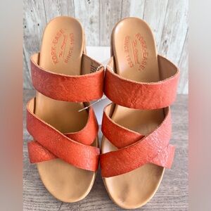 Kork Ease Camellia Platform Leather Sandals